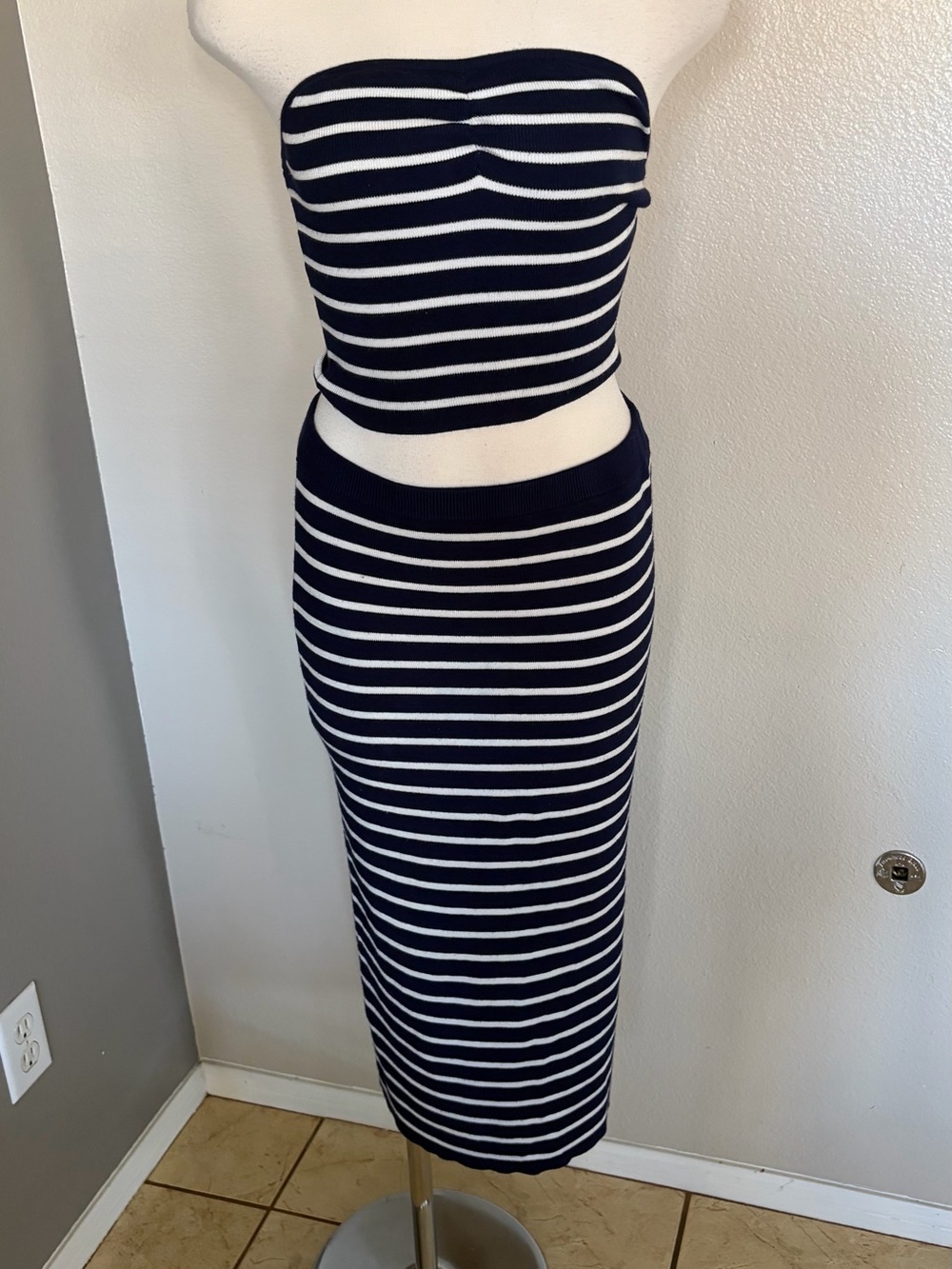Freshman Navy and White Striped Ribbed Midi Skirt
